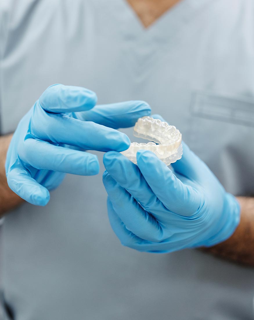 Orthodontist at reasonable prices. Making an appointment with an